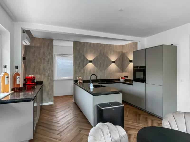 Finse Villa te Huur Almere Poort 4 slaapkamers Jacuzzi Airco