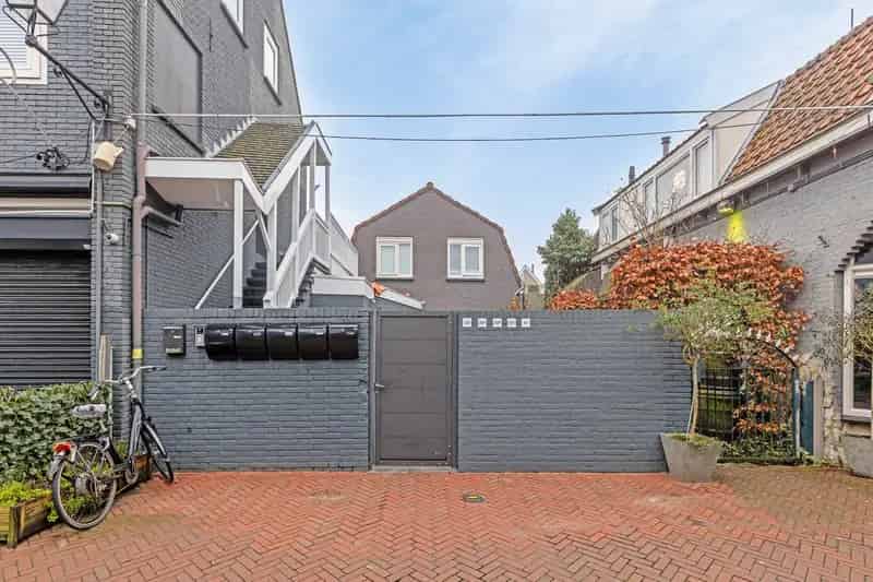 Moderne Bovenwoning Spijkenisse Centrum Instapklaar