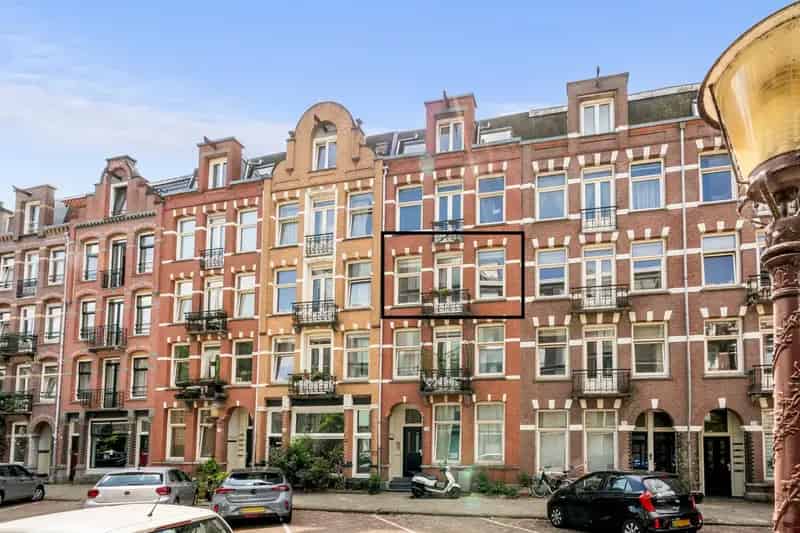 Appartement Amsterdam Oost 27m2  Frans Balkon Nabij Dappermarkt