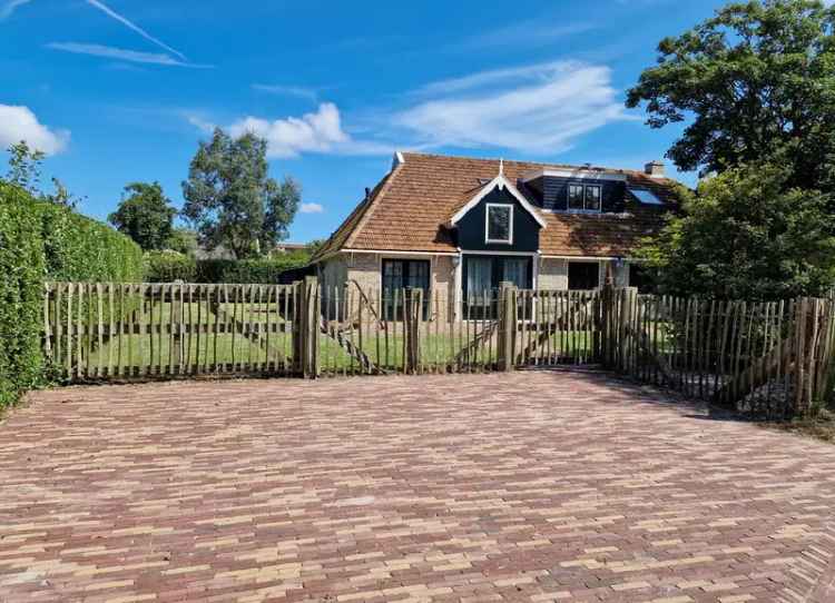 Woonboerderij Te Koop in Midsland, Fryslân