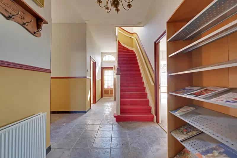 Monumentale Pastorie te Spijk 300m2 5 slaapkamers renovatieproject