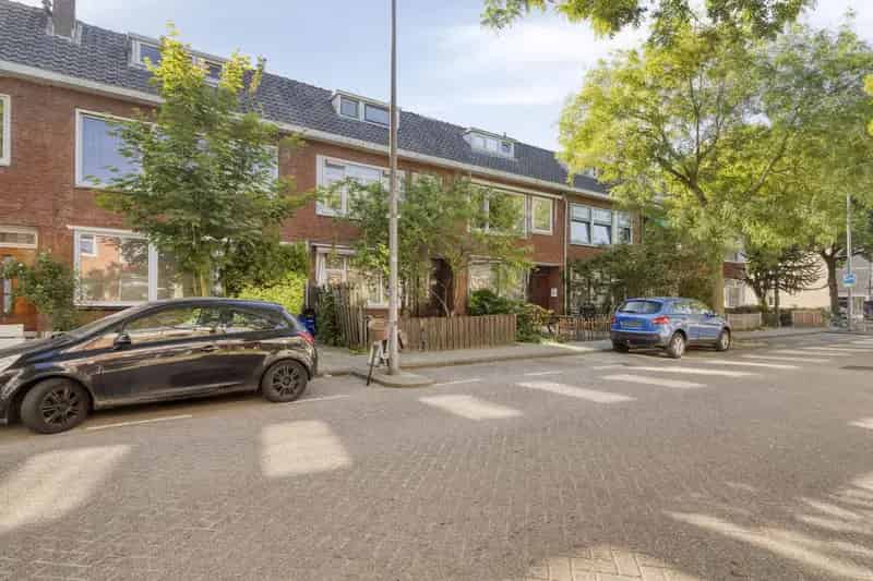 Jaren 30 Benedenwoning Rotterdam Charlois