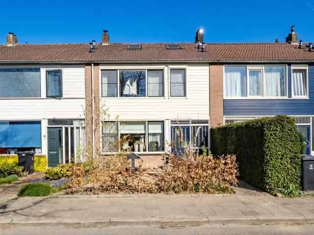 Ruime Tussenwoning Montfoort 5 Slaapkamers Royale Tuin