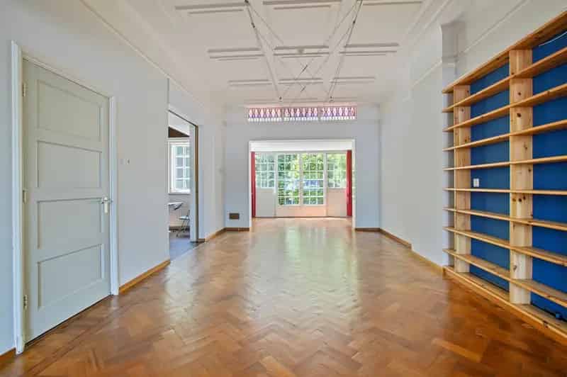 Amsteldijk 89 te Amsterdam: ruim hoekherenhuis met 6 slaapkamers