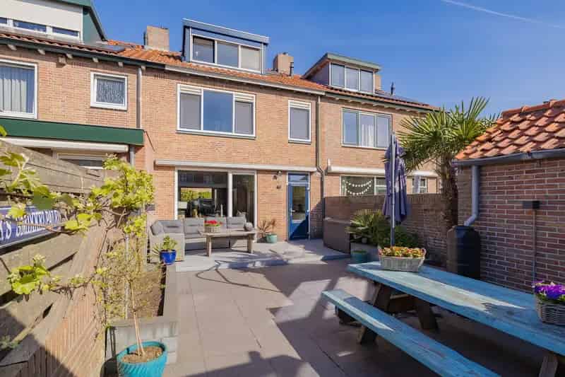 Huis te koop IJmuiden 4 slaapkamers luxe badkamer
