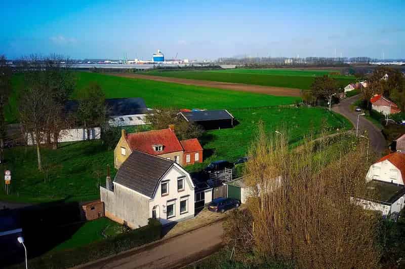 Dijkwoning Westdorpe 2 slaapkamers ruime tuin garage