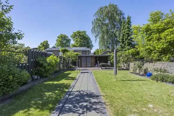 Huis Te Koop , 97, Leon Biessenstraat, Heerlen, Limburg