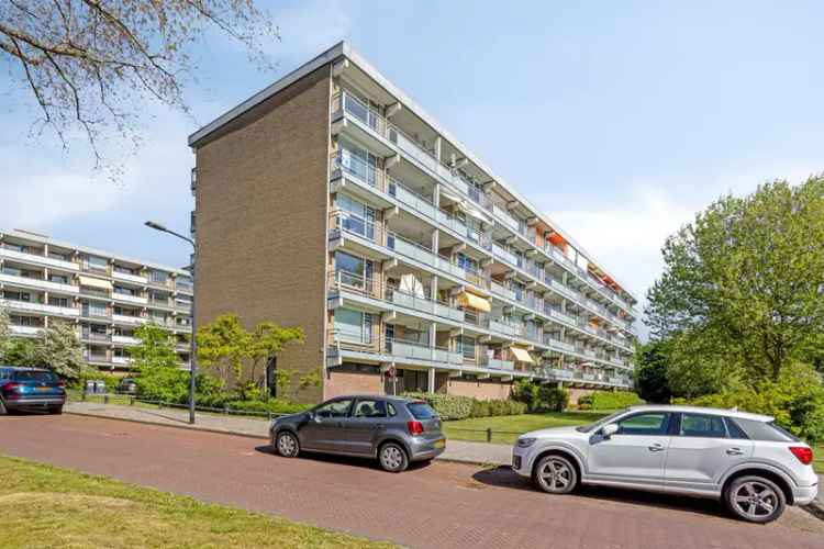Ruim 4 Kamer Appartement Nabij Leiden Centraal Station