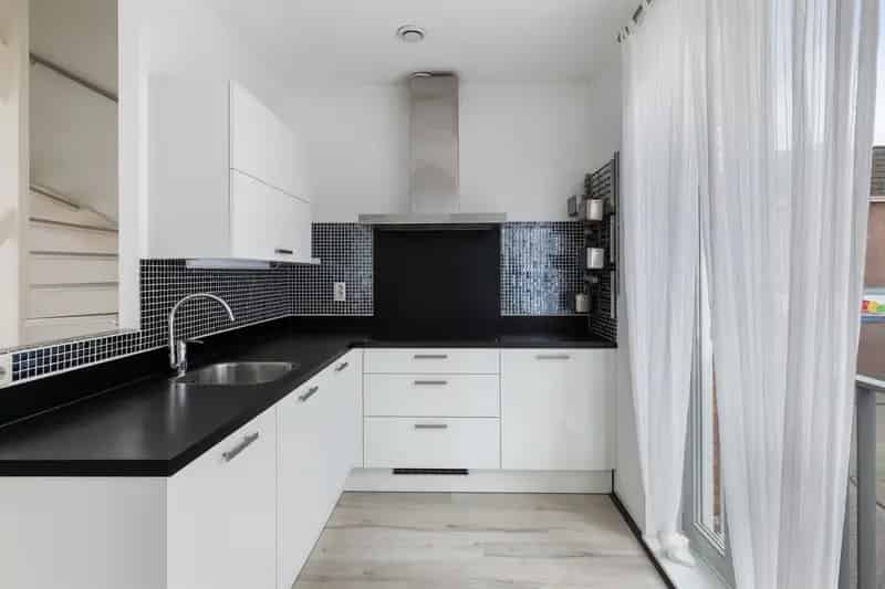 Huis te Koop Rotterdam Zwaanshals: Moderne Eengezinswoning 4 Verdiepingen