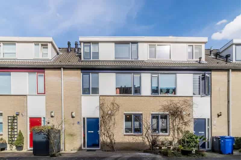 Ruime 5-kamer woning Delft - Nabij binnenstad