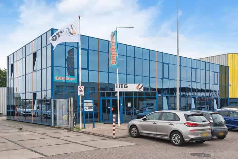Bedrijfshal Beverwijk te Koop Nijverheidsweg