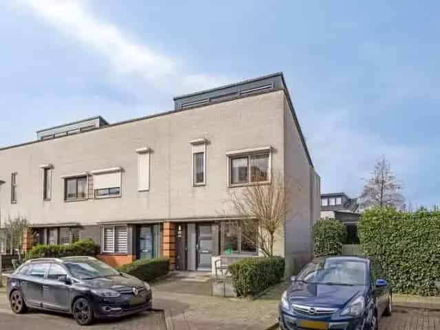 6 Kamer Hoekwoning Ouderkerk aan de Amstel