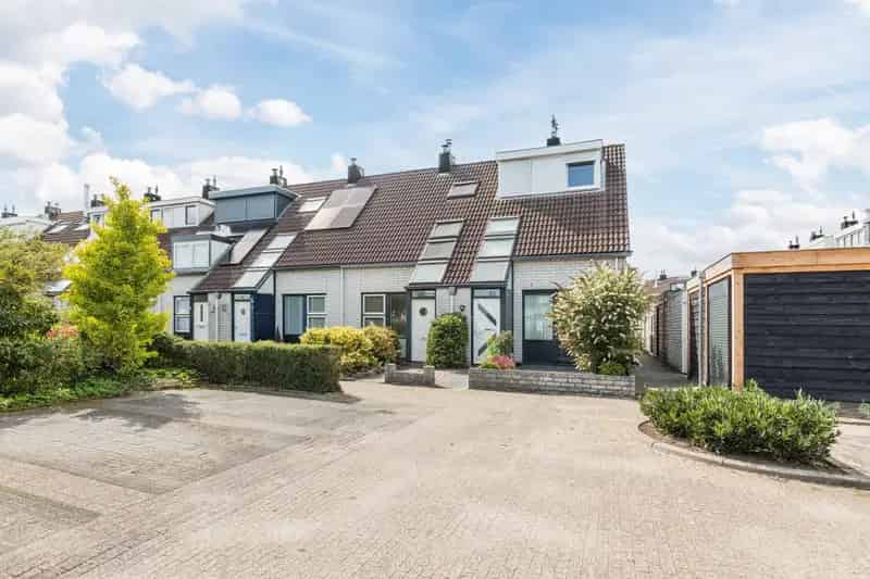 Huis te koop: Van den Bergstraat 4 3833 JL Leusden | Funda