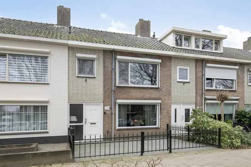 Ruime woning Tilburg 3 slaapkamers tuin