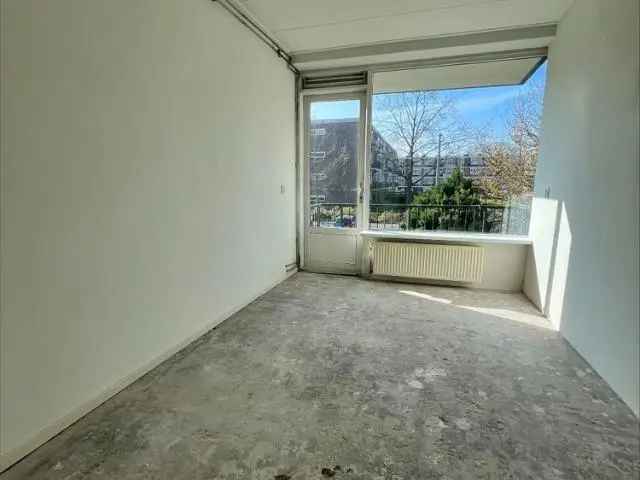 Ruim 4-Kamer Appartement met 2 Balkons - Geschikt voor Studenten