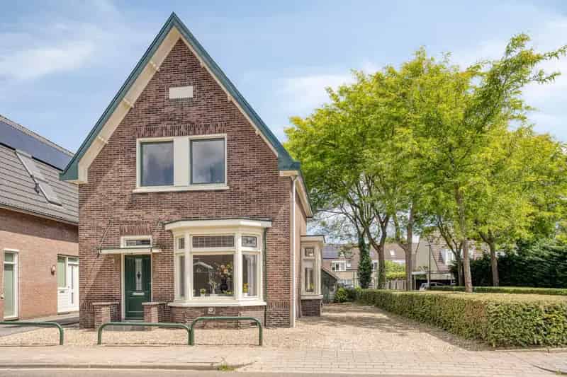 Jaren 30 woning Apeldoorn 4 slaapkamers grote tuin
