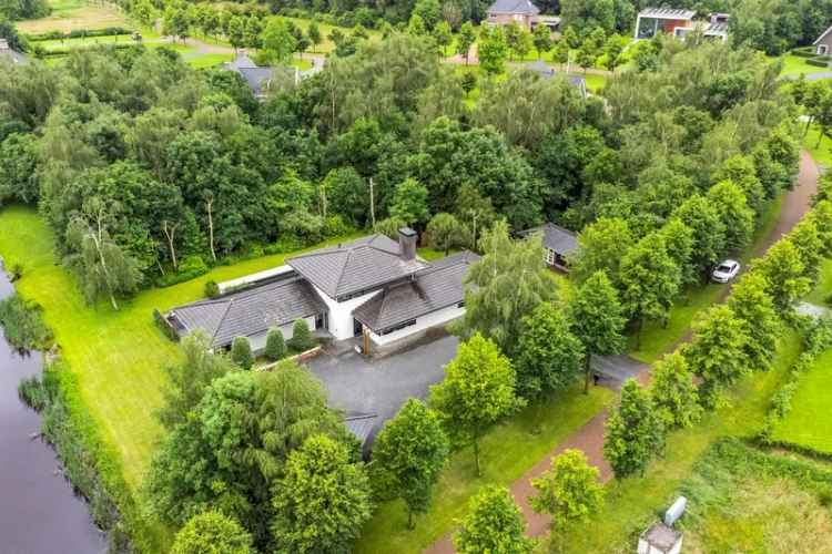 Villa Te Koop in Dedemsvaart, Overijssel