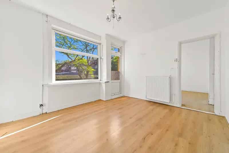 Te Koop Rotterdam: Ruime 4-Kamer Maisonnette Nabij Zuidplein