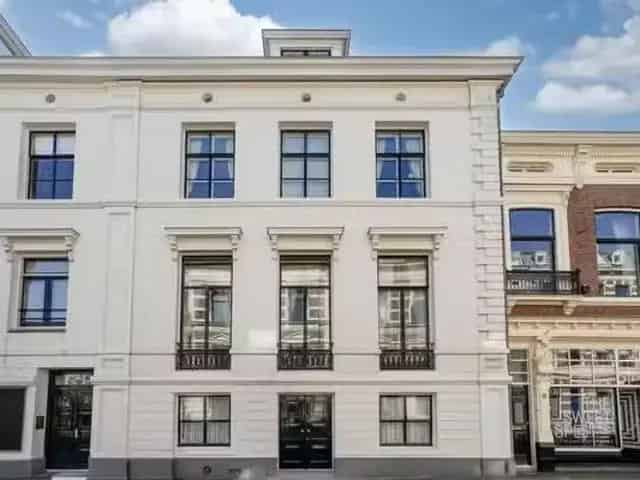 Appartement te koop Den Haag 4 slaapkamers 341m²