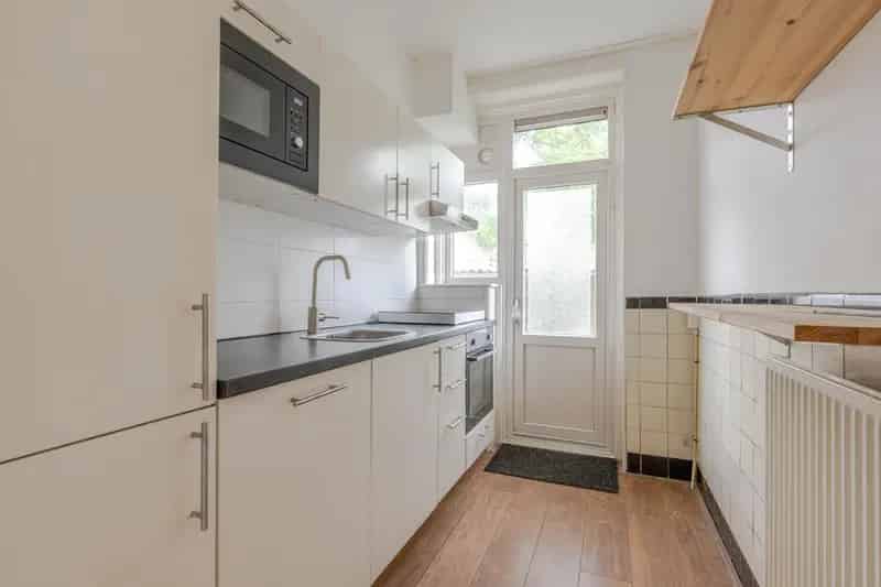 2 Kamer Benedenwoning Rotterdam Tuin Zuidplein Maastunnel
