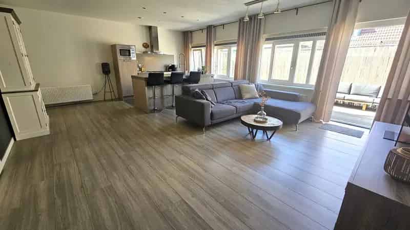 Appartement te koop Assendelft 68m2 1 slaapkamer tuin parkeerplaats