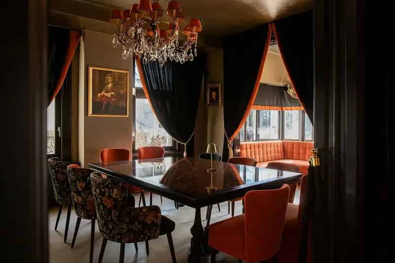 Luxe Villa Noordwijk 9 slaapkamers 8 badkamers gerenoveerd 2023