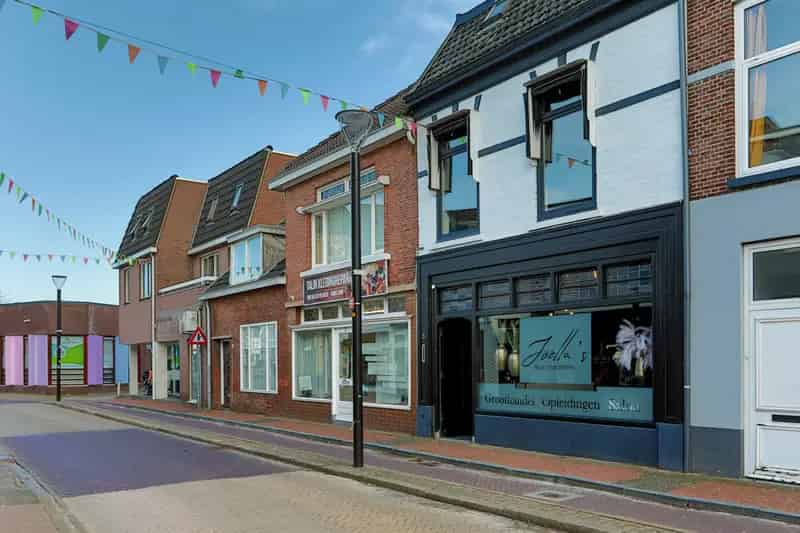 Winkelpand te koop Almelo Centrum