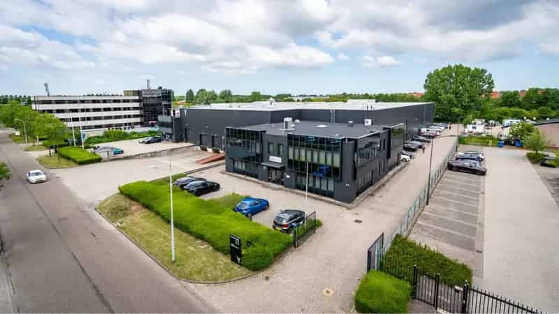 Bedrijfshal te Huur Hoofddorp 2857m² A4 A5