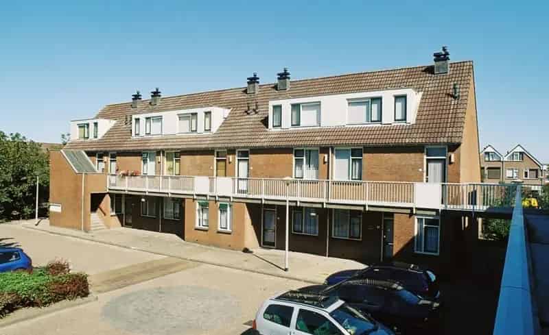 3-kamer benedenwoning 's-Gravenzande: tuin, berging