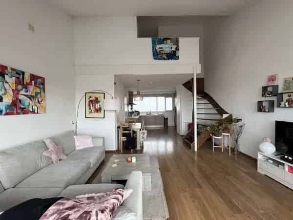 Gemeubileerd 3-kamer appartement Rotterdam Centrum Balkon Uitzicht