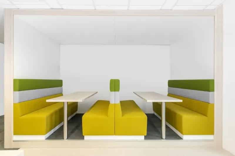 Business World Lounge Zwolle: Flexibele Kantoorruimte