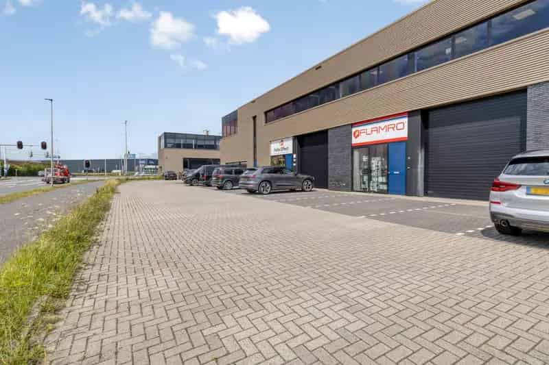 Bedrijfshal te huur Bleiswijk 286m2 Kantoorruimte Opslag