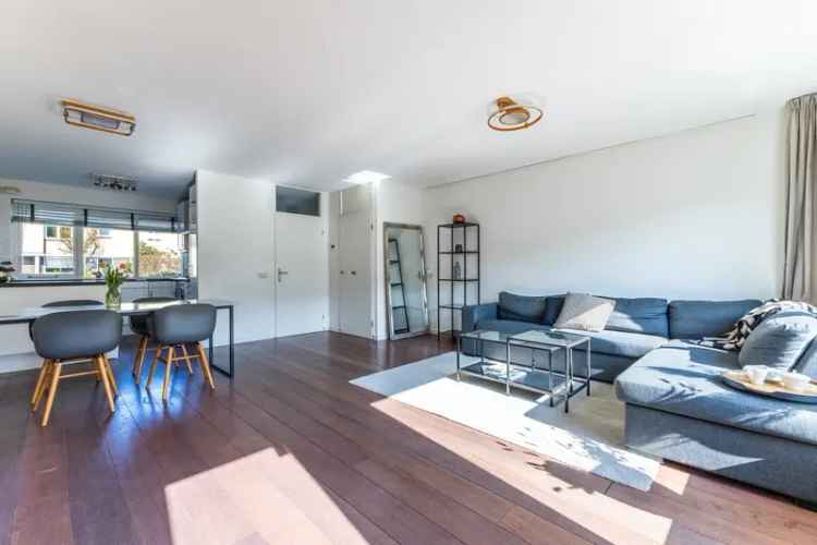Huis te koop Amstelveen 4 slaapkamers diepe tuin