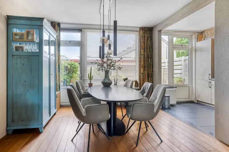 Huis te koop Apeldoorn: Ruime gezinswoning nabij Mheenpark