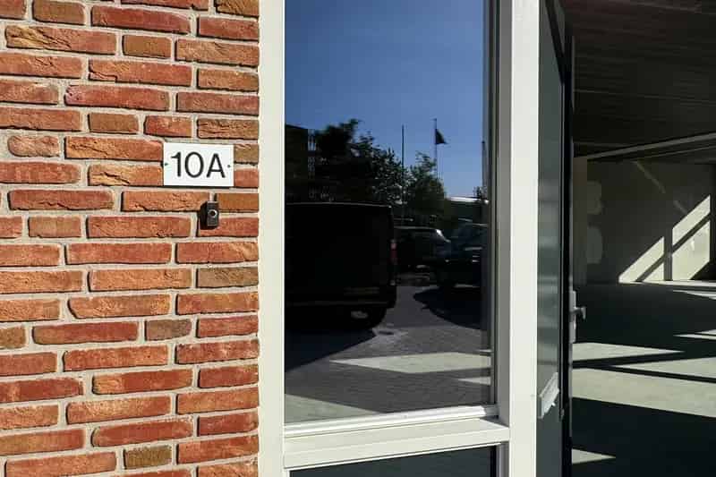 Bedrijfshal te Huur Weesp 315m² Nabij Amsterdam