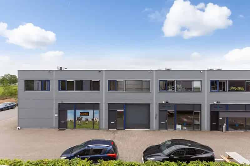 Bedrijfshal te Huur Apeldoorn 75m2