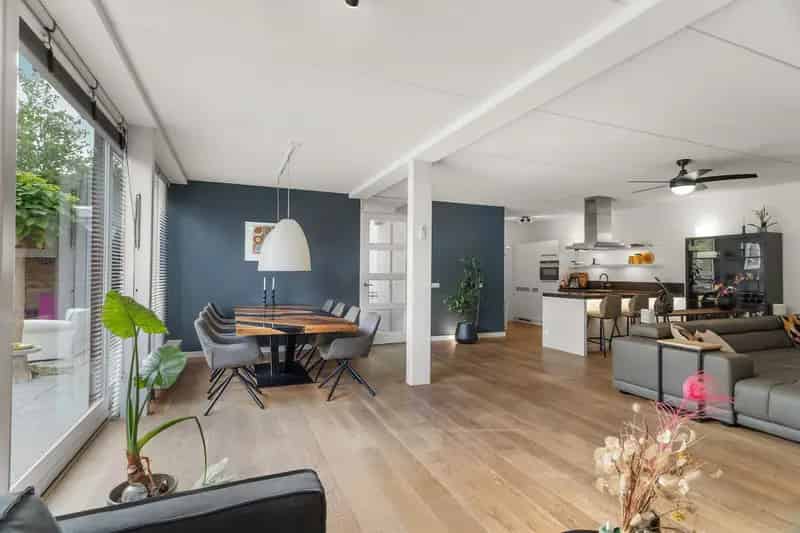 Luxe Familiehuis nabij Oostvaardersplassen 4 slaapkamers 161m2