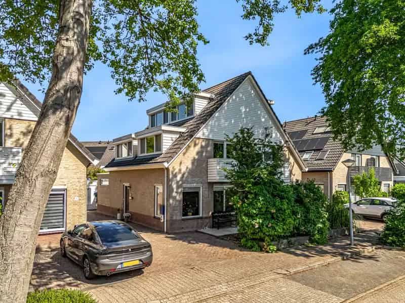 Huis te koop Hoorn: Instapklare 2 1 kapwoning met 4 slaapkamers