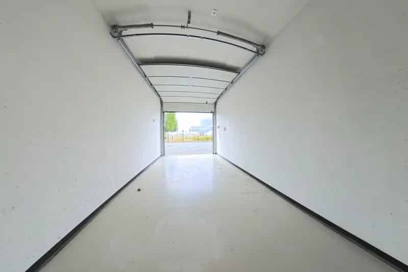 Garagebox te Koop Roosendaal 29m2 Beveiligd Zonnepanelen A17 A58