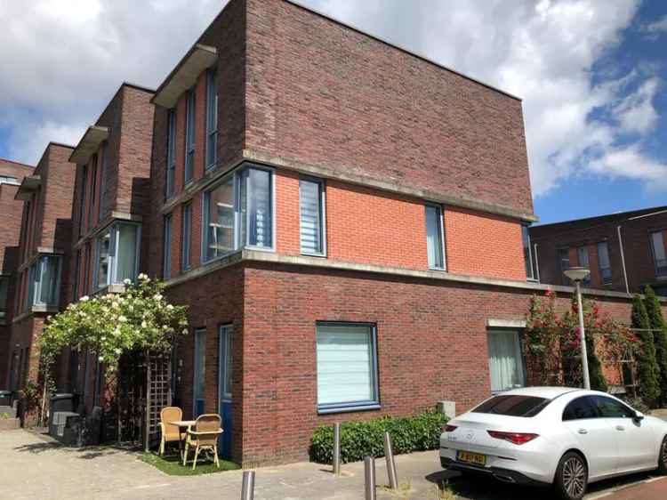 Eengezinswoning Te Koop in Amsterdam, Noord-Holland