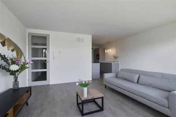 Droomstarter Appartement Reigersbos 58m2 Modern Gerenoveerd