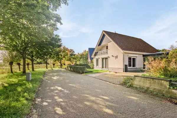 Ruime Vrijstaande Woning s Heer Arendkerke