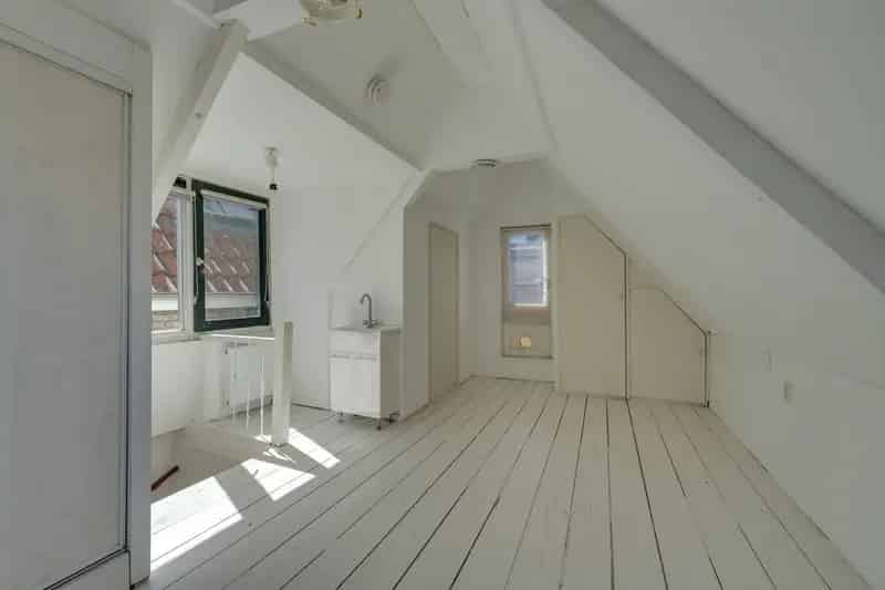 Huis te koop Volendam Centrum: Knusse woning nabij haven