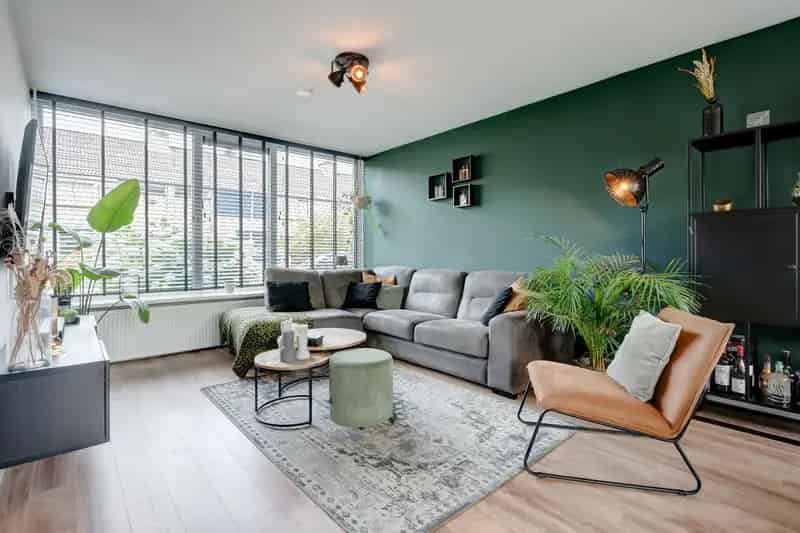 Huis te koop Etten Leur 4 slaapkamers moderne keuken zonnige tuin