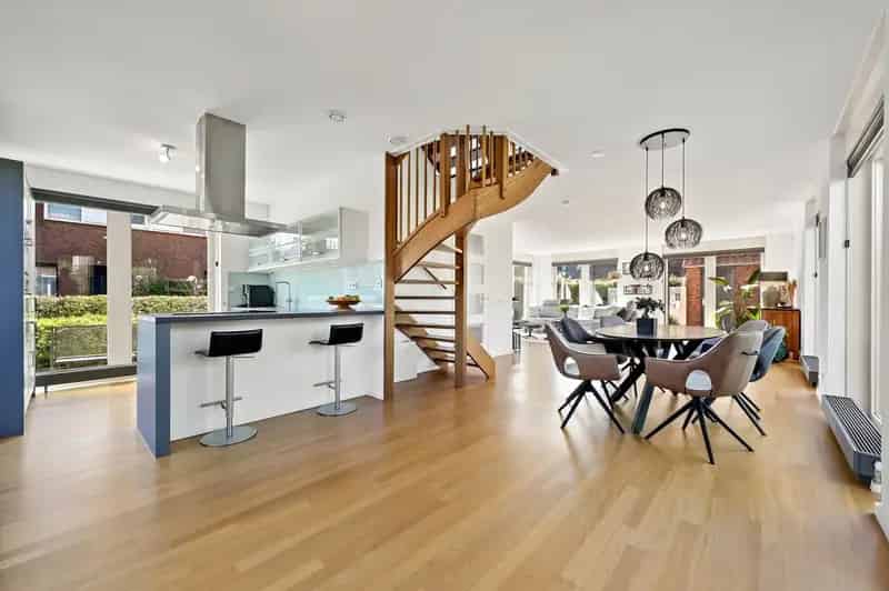 Vrijstaande Villa Ypenburg 5 slaapkamers Moderne Keuken Garage Tuin