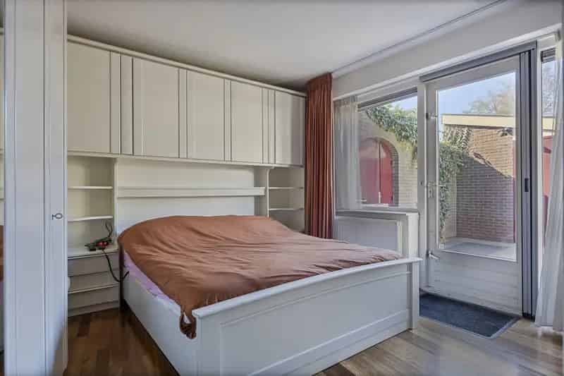 Patiowoning Hoofddorp: 2 badkamers, 2 slaapkamers, zonnige patio
