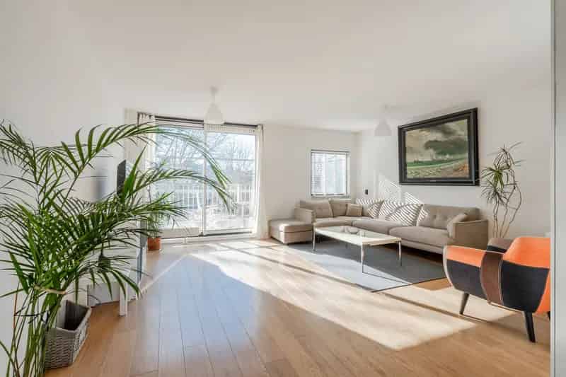 Lichtrijk 4-Kamer Appartement Diemen Zuid