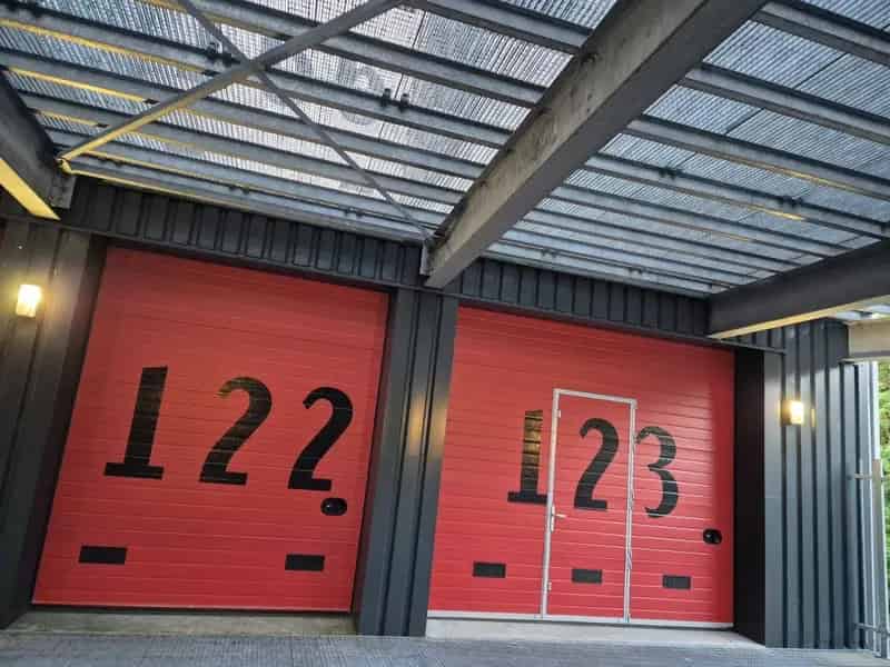 Garagebox Utrecht te koop Elektronweg 37m² 247 toegang