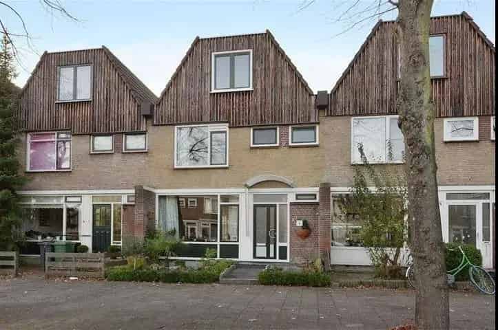 Kamer Delft 12m2 Gemeubileerd Studentenhuis