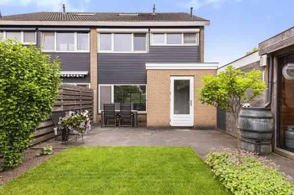 Helft van dubbel Diepenheim 135m2 4 slaapkamers energielabel B